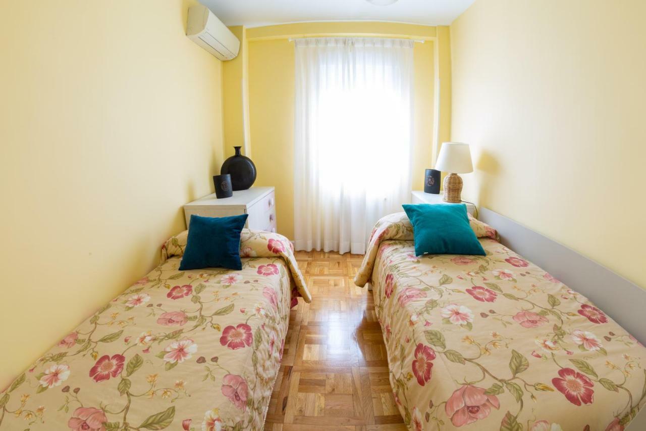 Apartamentos Duque Ventas Madrid Kültér fotó