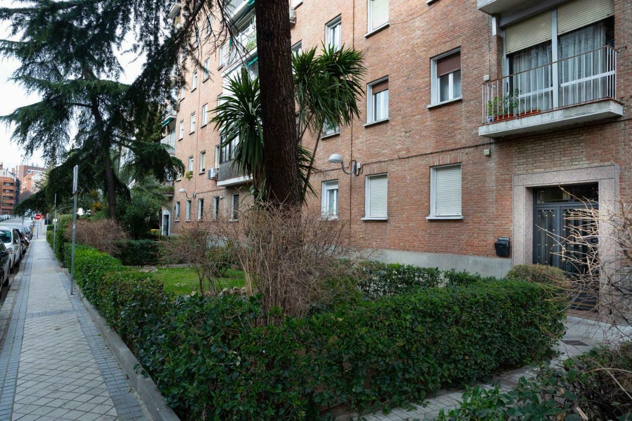 Apartamentos Duque Ventas Madrid Kültér fotó